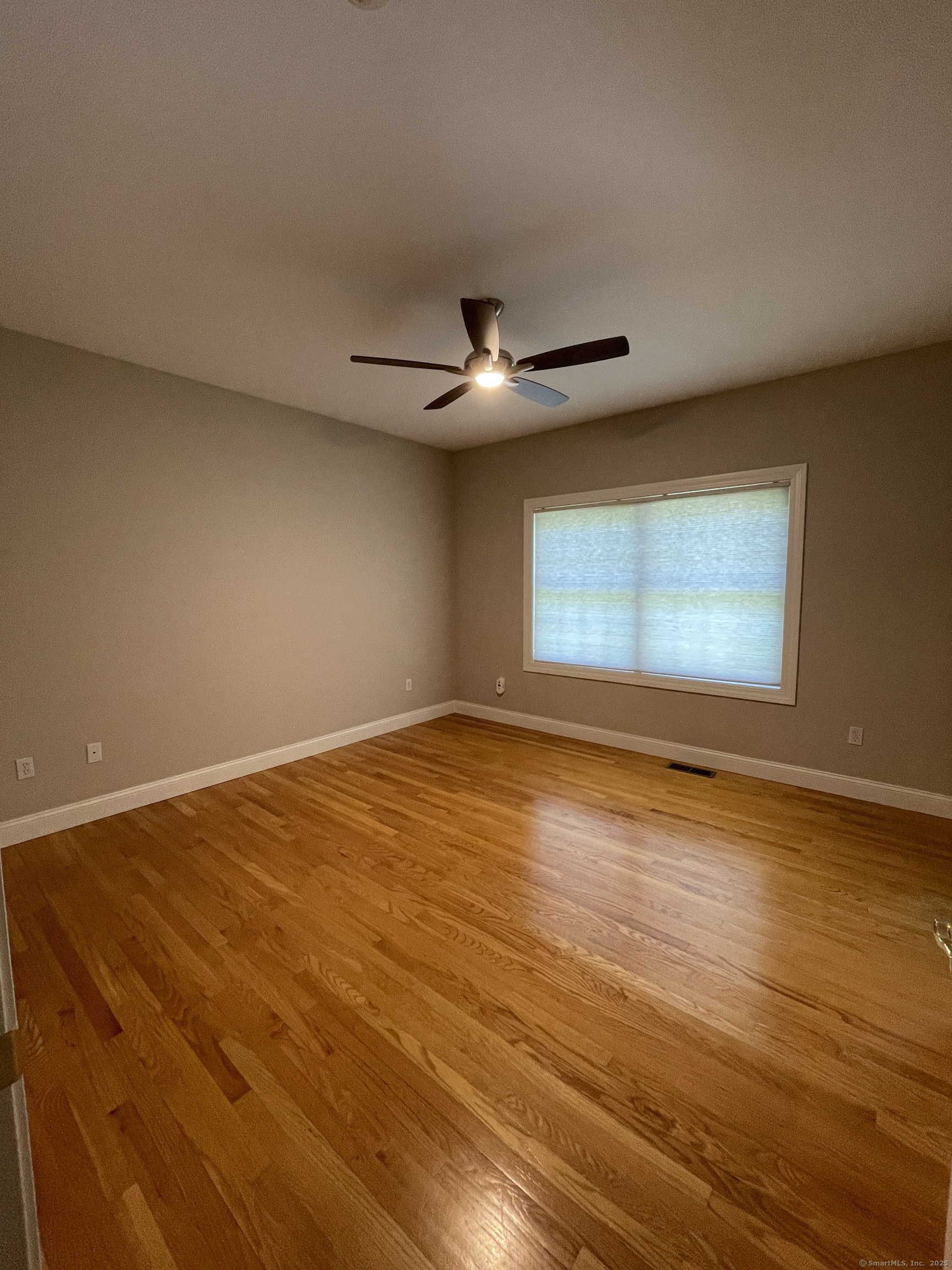 306 Spruce Hill Drive, Oxford, Connecticut image 9