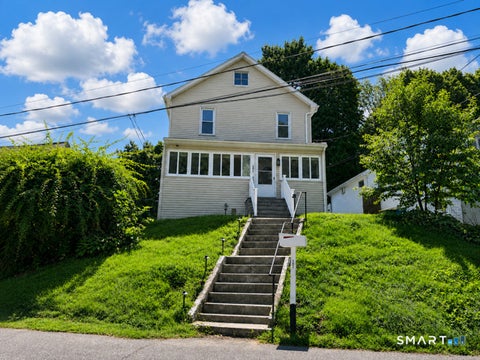 Photo of 302 Lakeview Avenue, Waterbury, CT 06705 (MLS # 24202994)