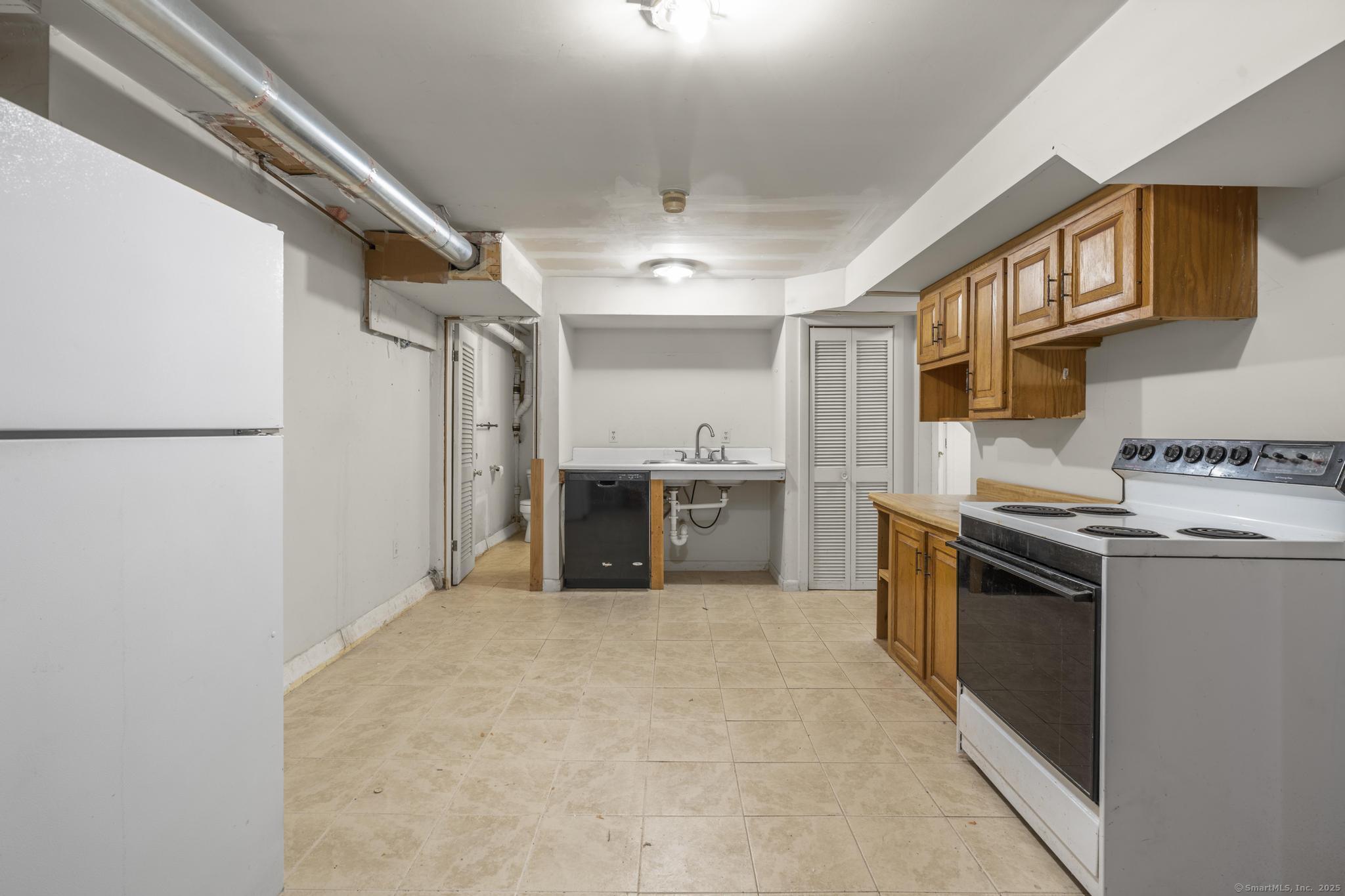 1166 Middletown Avenue, North Branford, Connecticut image 26