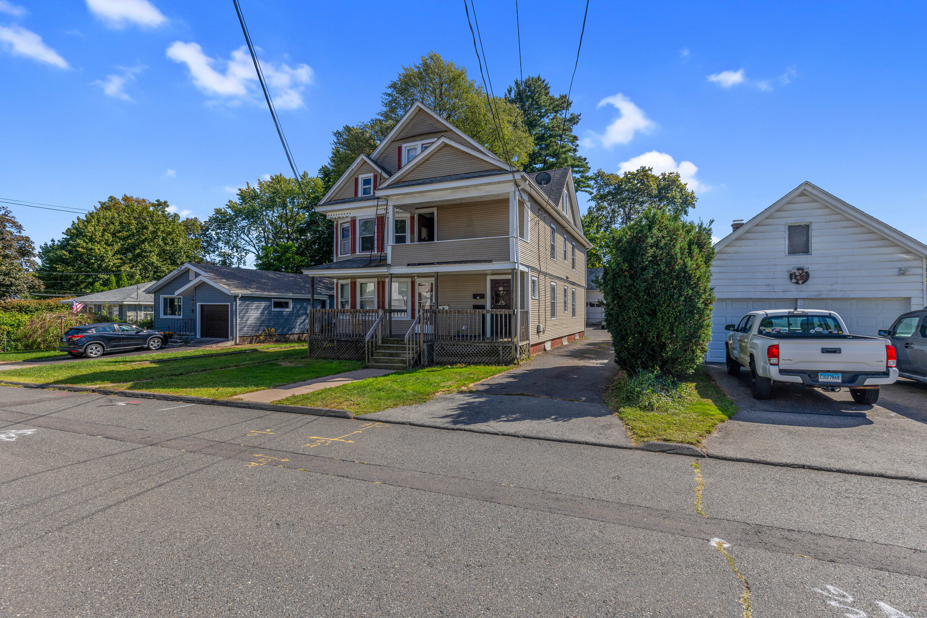 14 Saint Lawrence Street