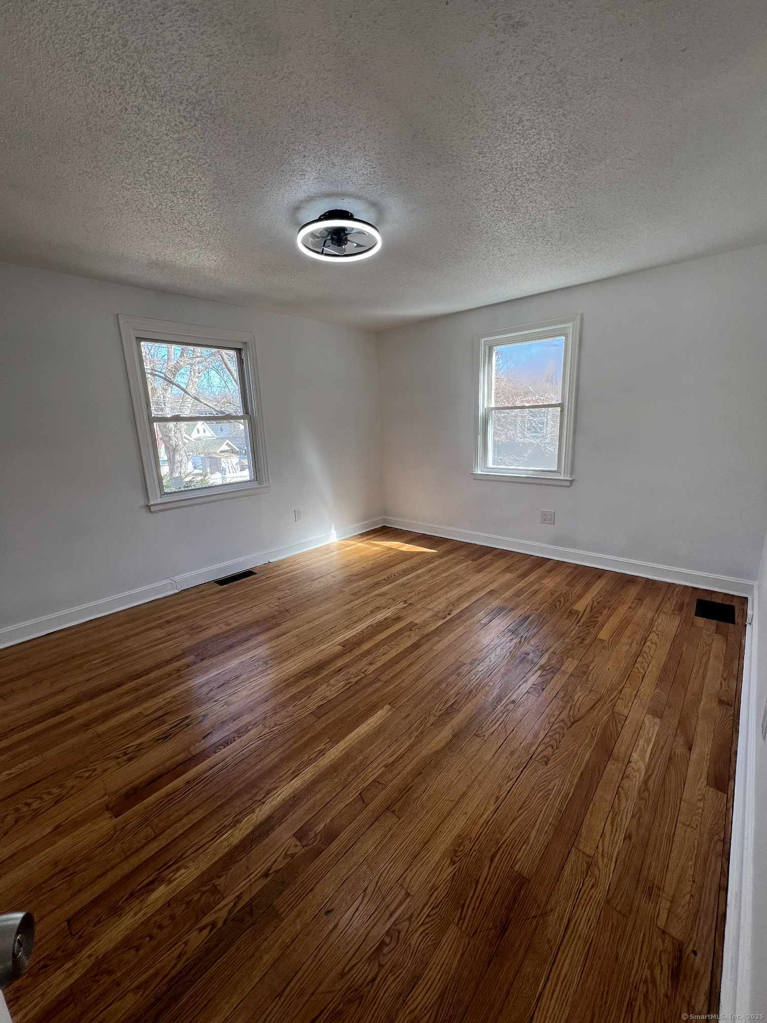 421 Divinity Street, Bristol, Connecticut image 11