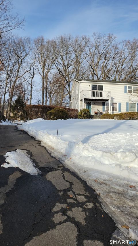 Photo of 85 Ohio Avenue Extension #2nd fl, Norwalk, CT 06851 (MLS # 24153090)
