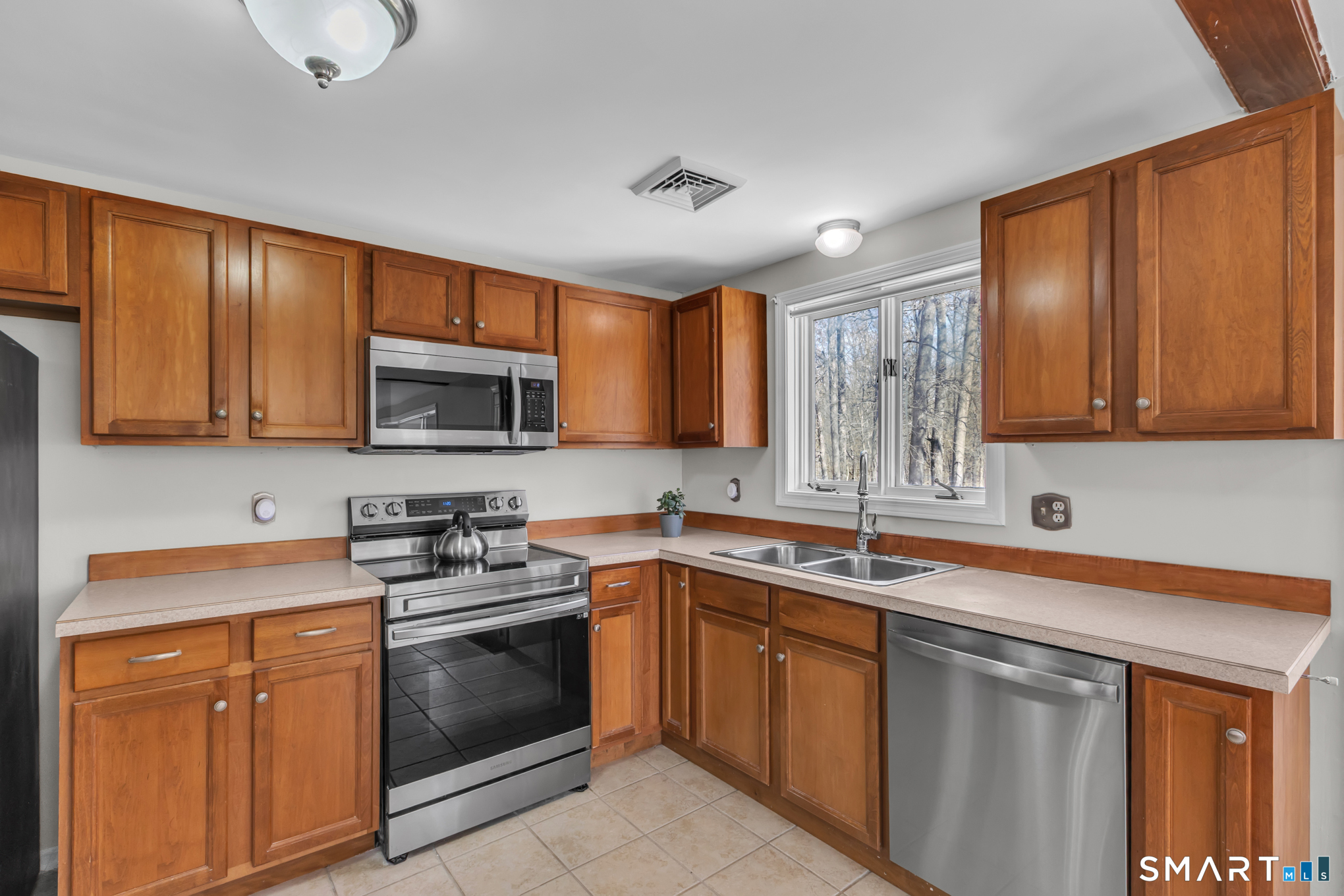 25 Clearview Drive