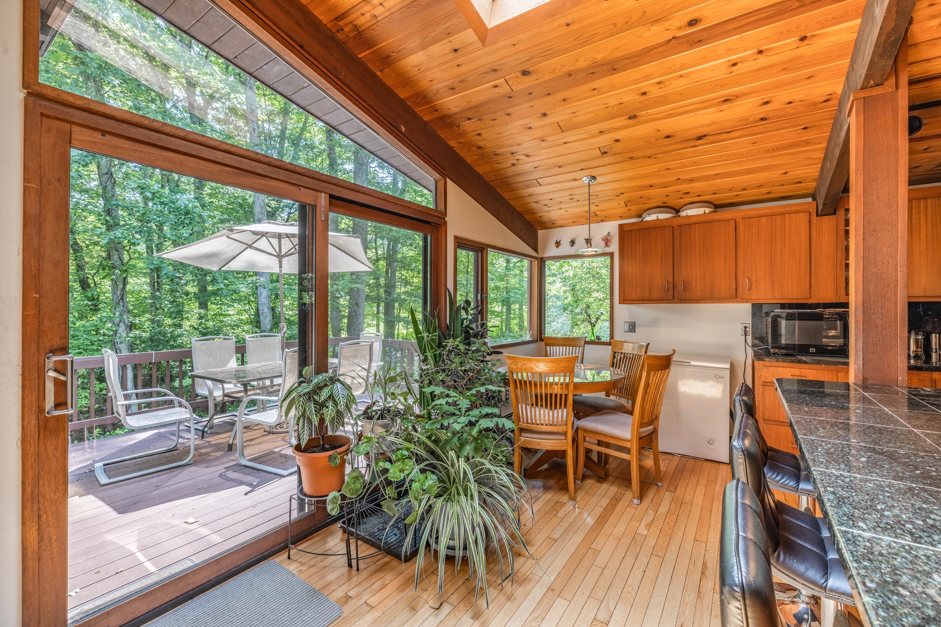 88 Hillyndale Road
