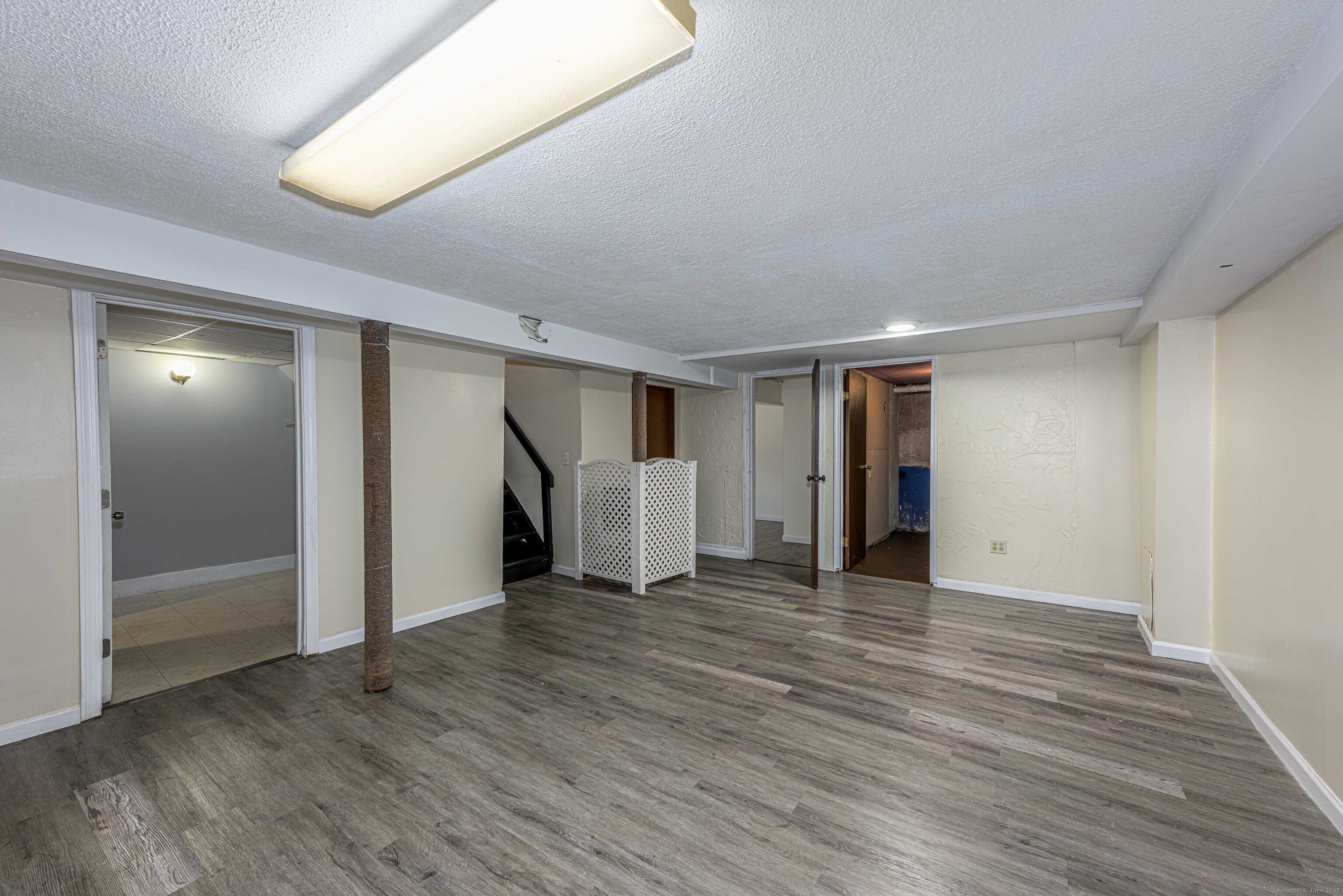 961 N High Street, East Haven, Connecticut image 33