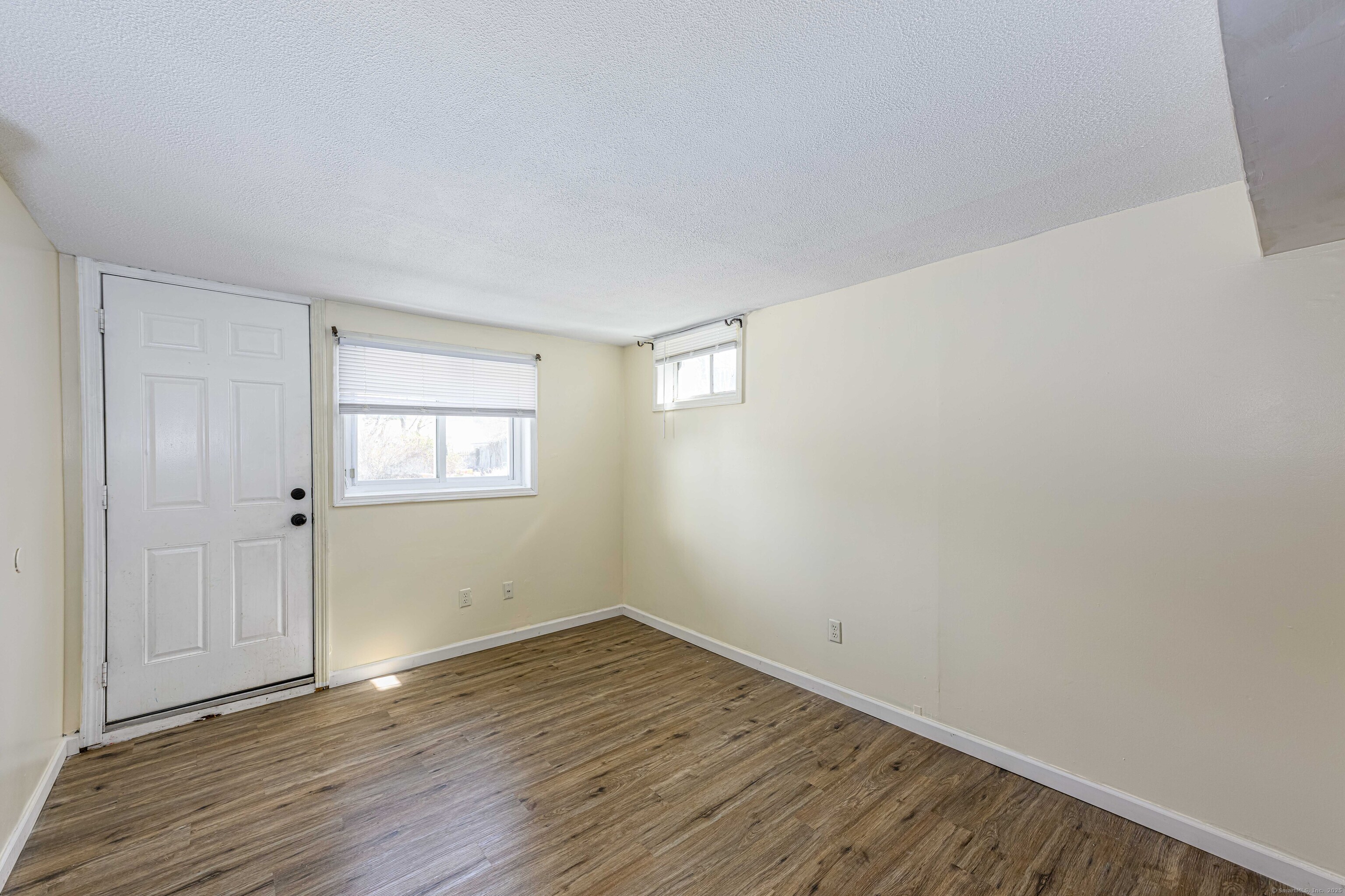 961 N High Street, East Haven, Connecticut image 29
