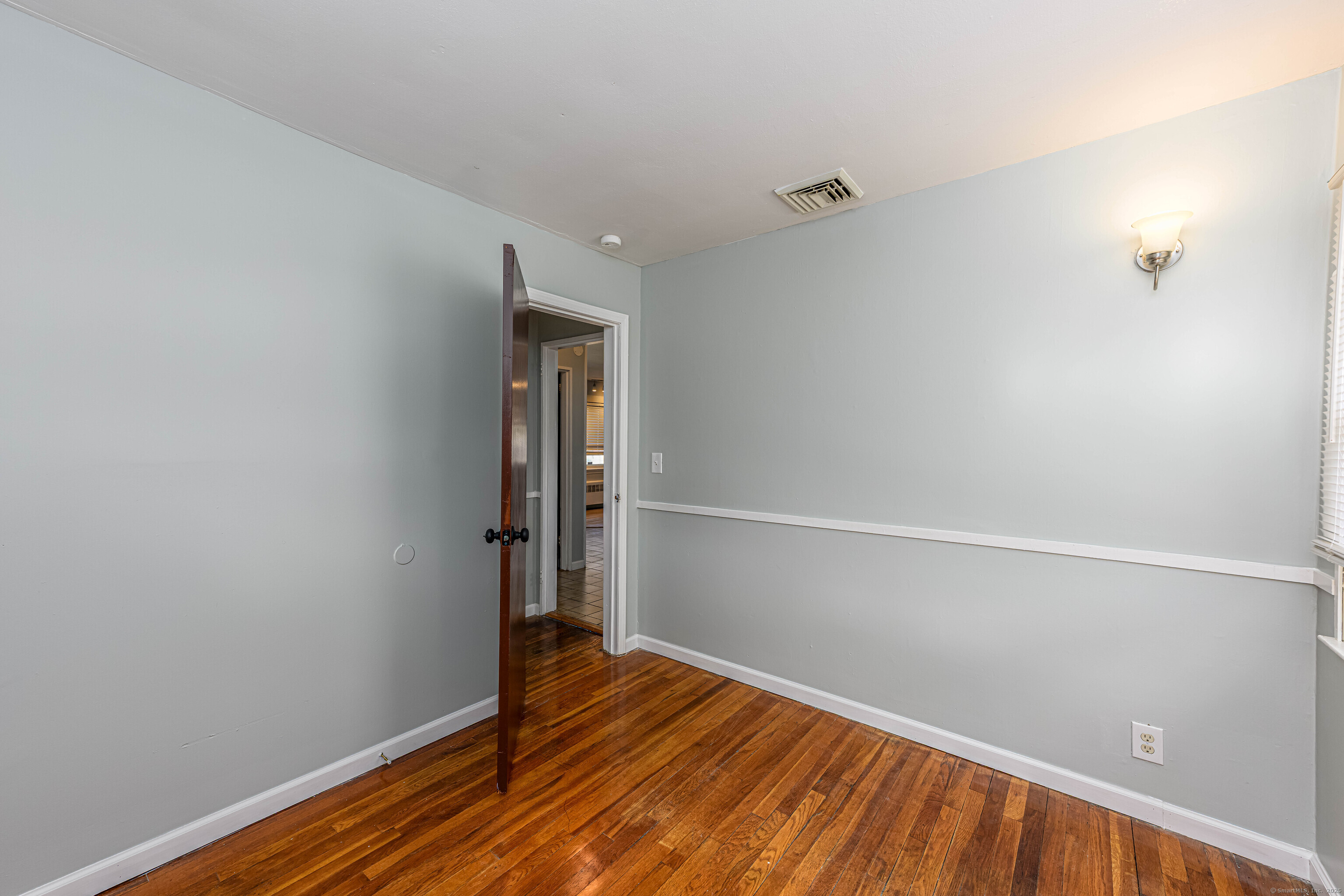 961 N High Street, East Haven, Connecticut image 18