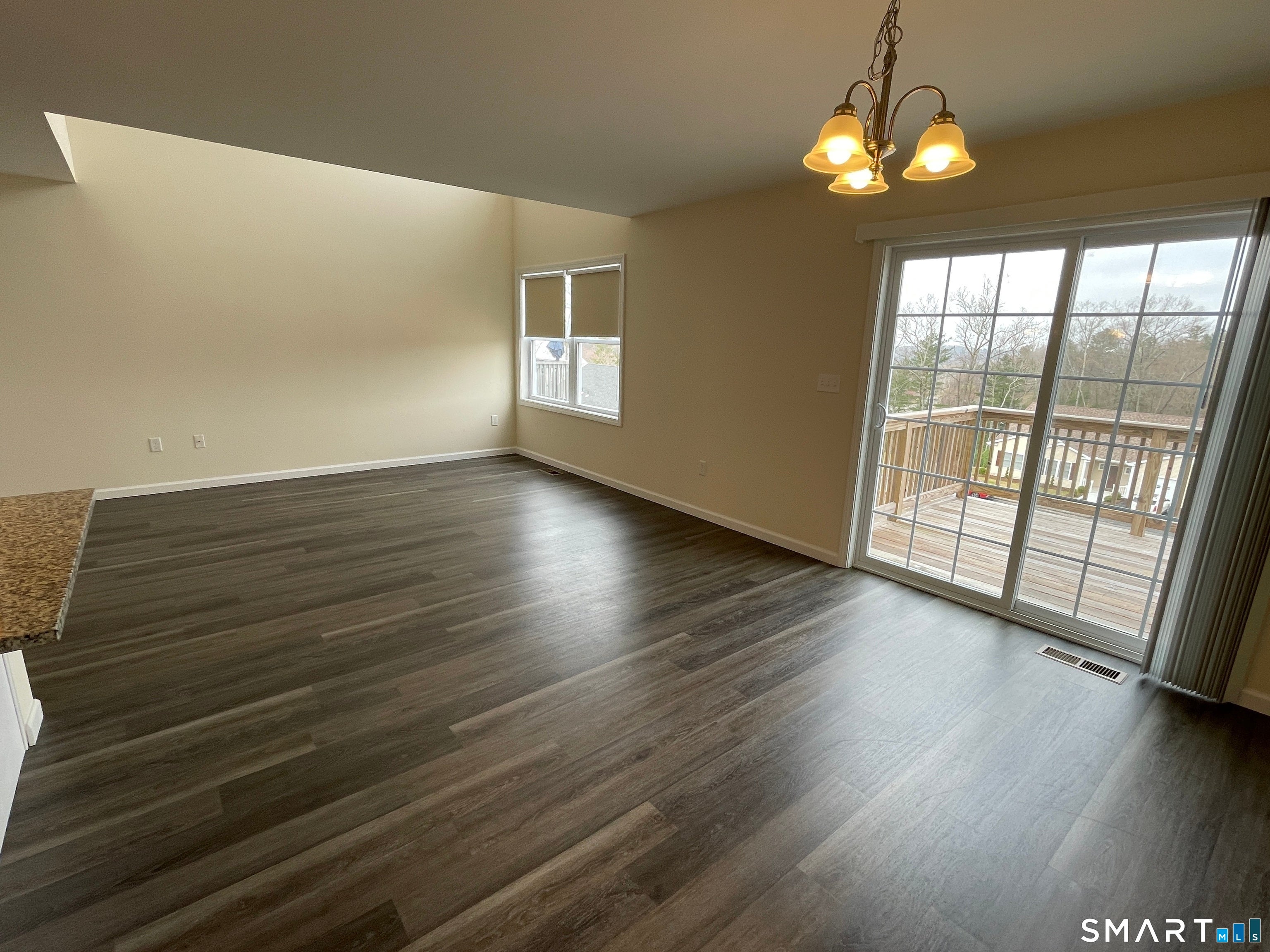 28 Woodside Drive