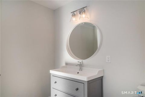 Tiny photo for 77 Lyme Street #2L, Old Lyme, CT 06371 (MLS # 24146023)