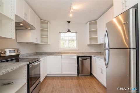 Tiny photo for 77 Lyme Street #2L, Old Lyme, CT 06371 (MLS # 24146023)