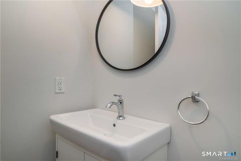 Tiny photo for 77 Lyme Street #2L, Old Lyme, CT 06371 (MLS # 24146023)