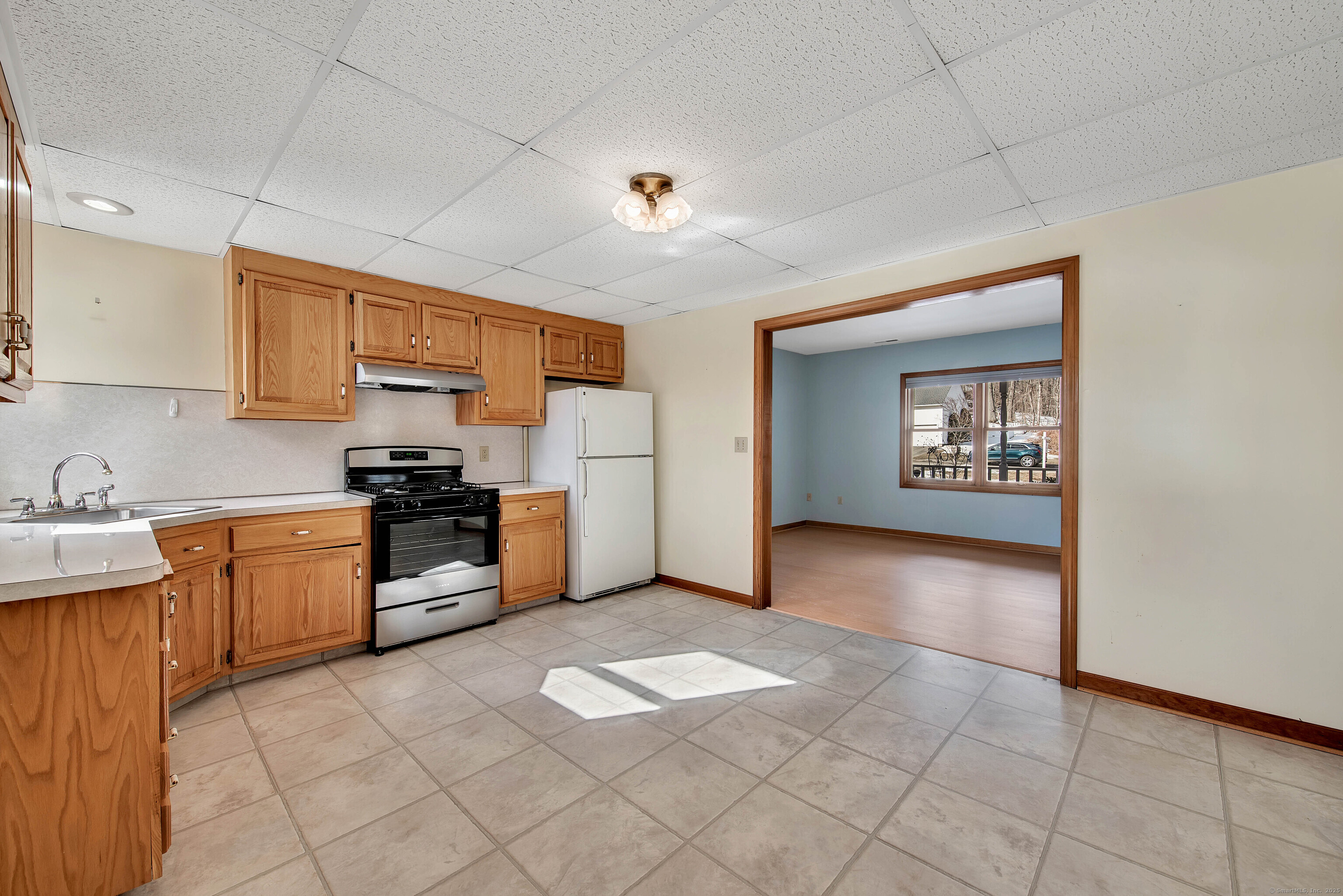 41 Kenmore Avenue, Waterbury, Connecticut image 5