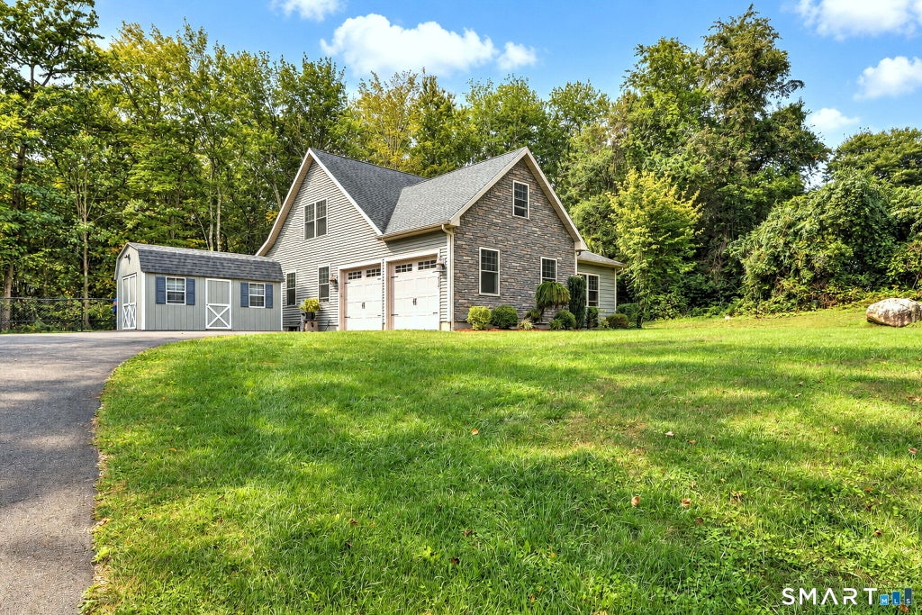 Photo of 215 Smith Pond Road, Watertown, CT 06795 (MLS # 24209717)