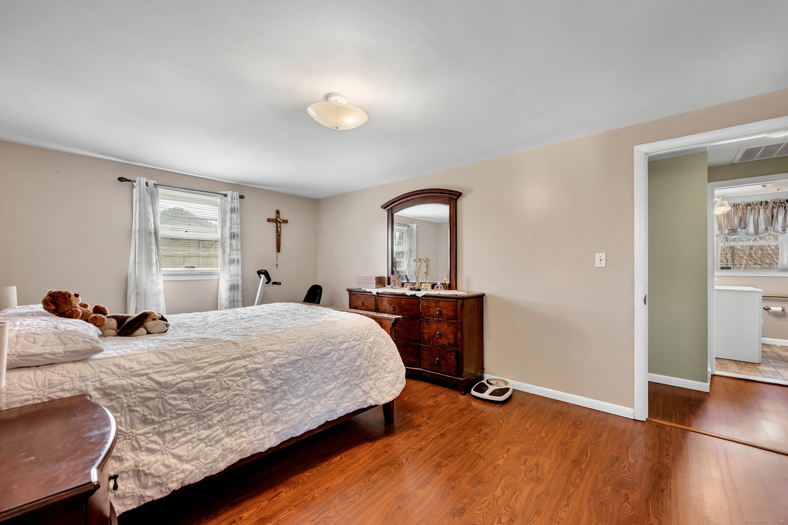 114 Parklawn Drive, Waterbury, Connecticut image 13