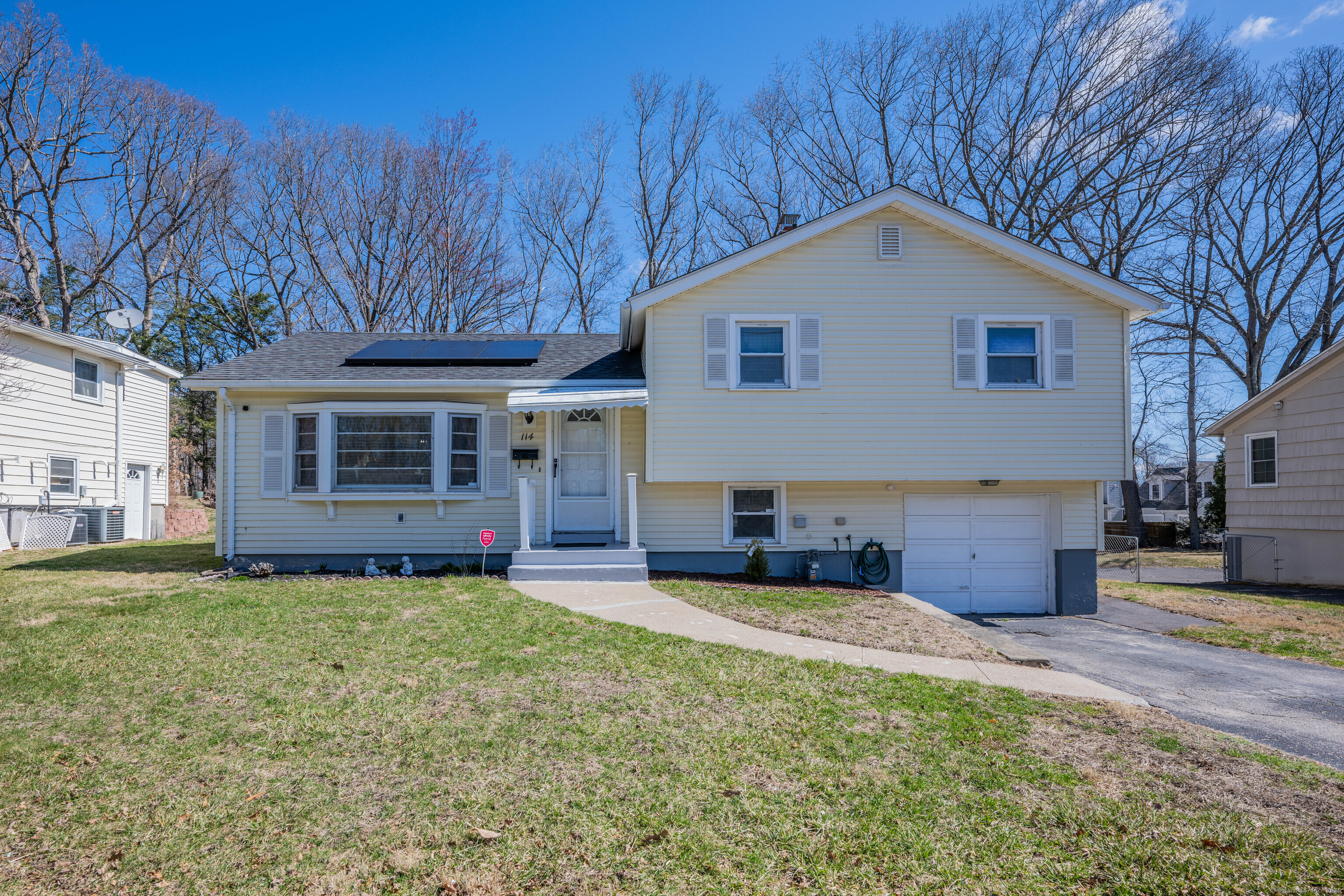 114 Parklawn Drive, Waterbury, Connecticut image 1