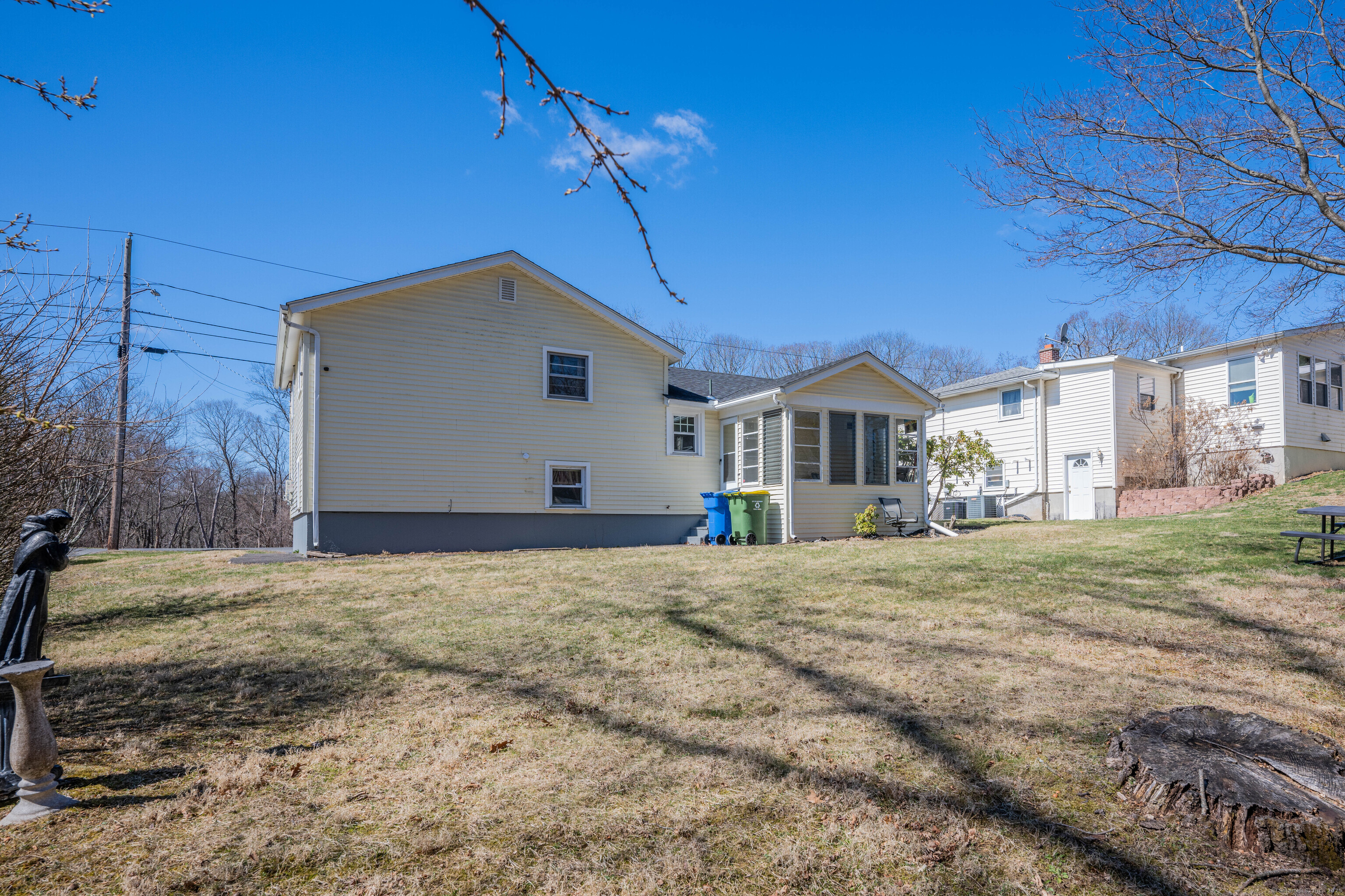 114 Parklawn Drive, Waterbury, Connecticut image 23