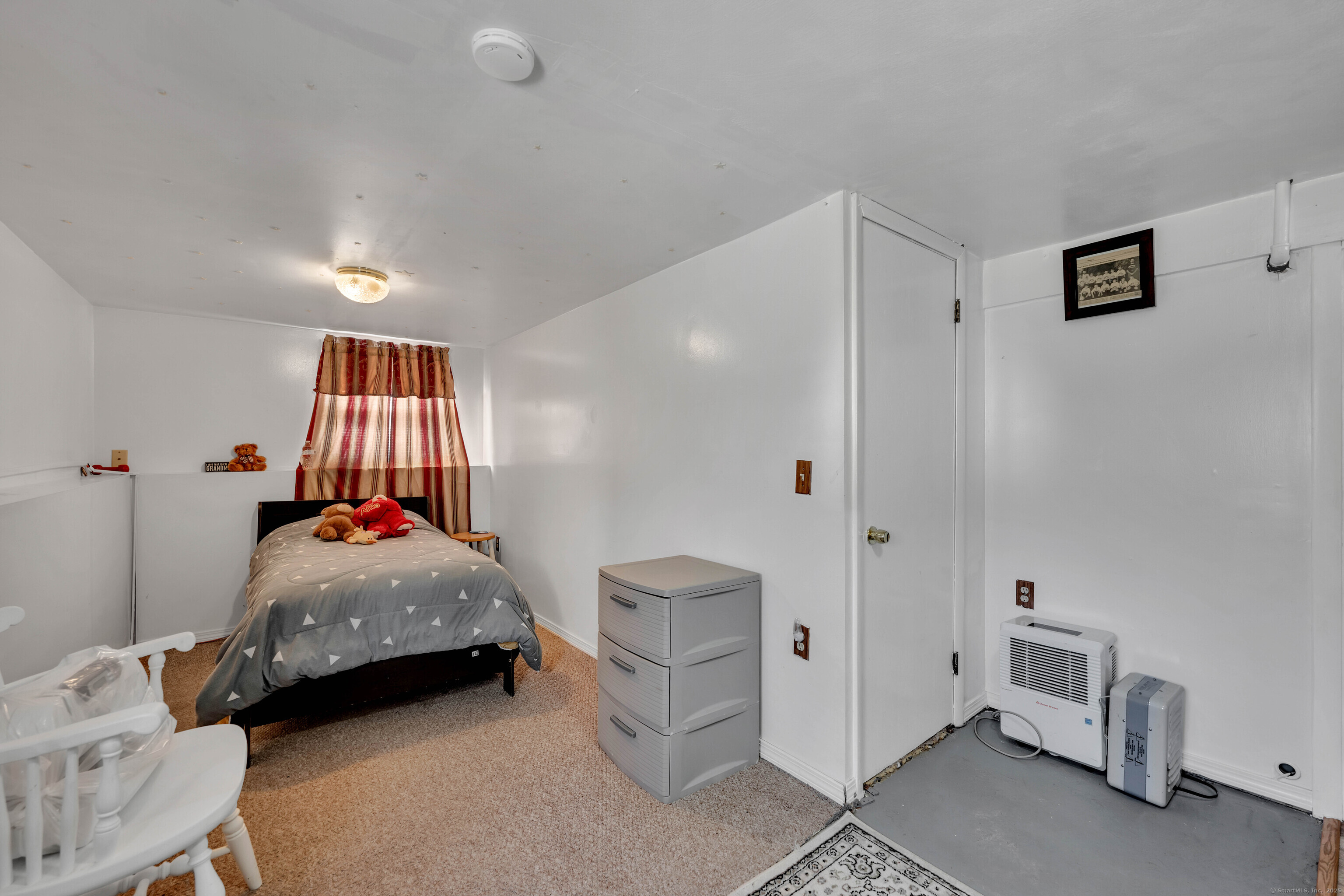 114 Parklawn Drive, Waterbury, Connecticut image 16