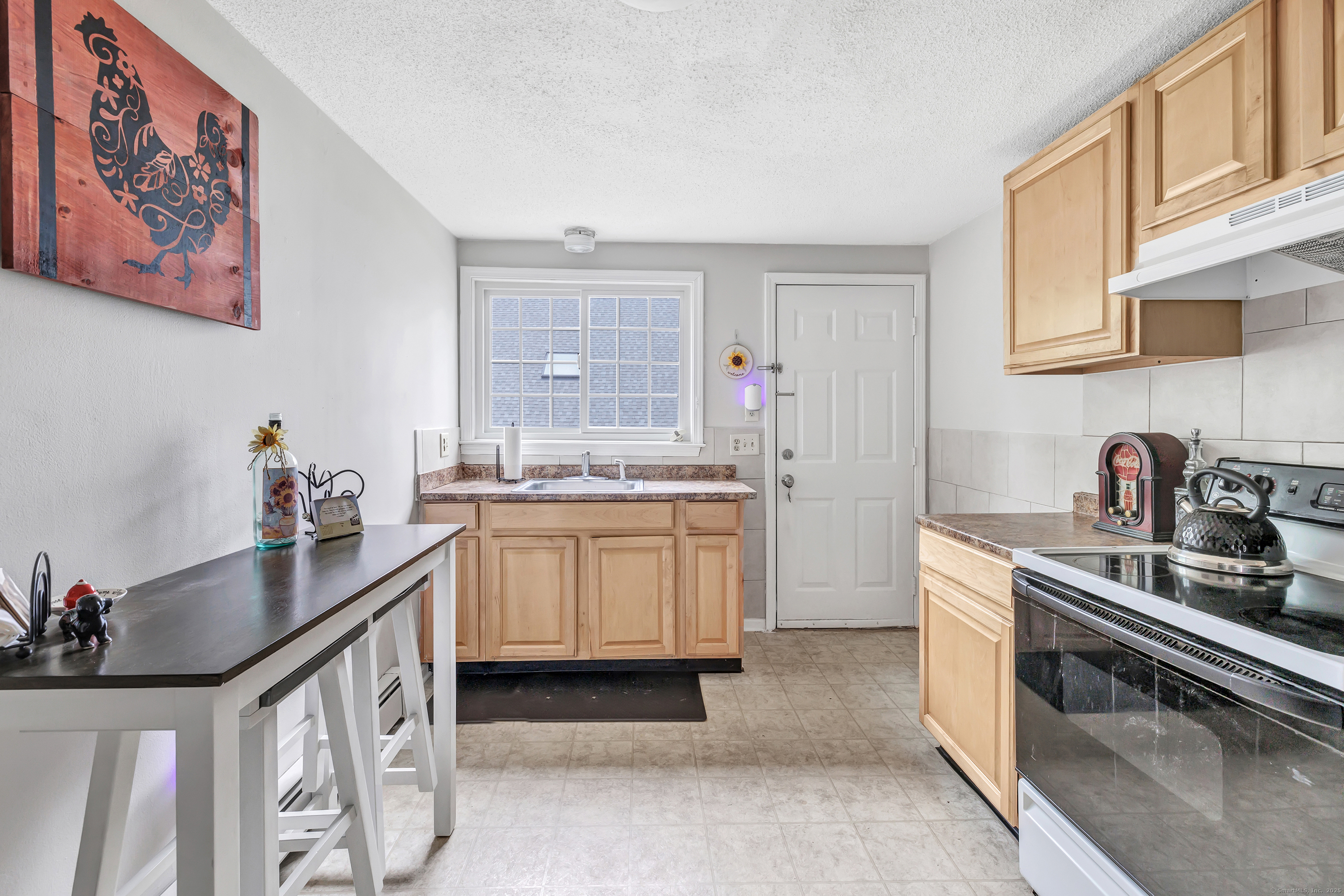 1 Grove Court #1, Branford, Connecticut image 15