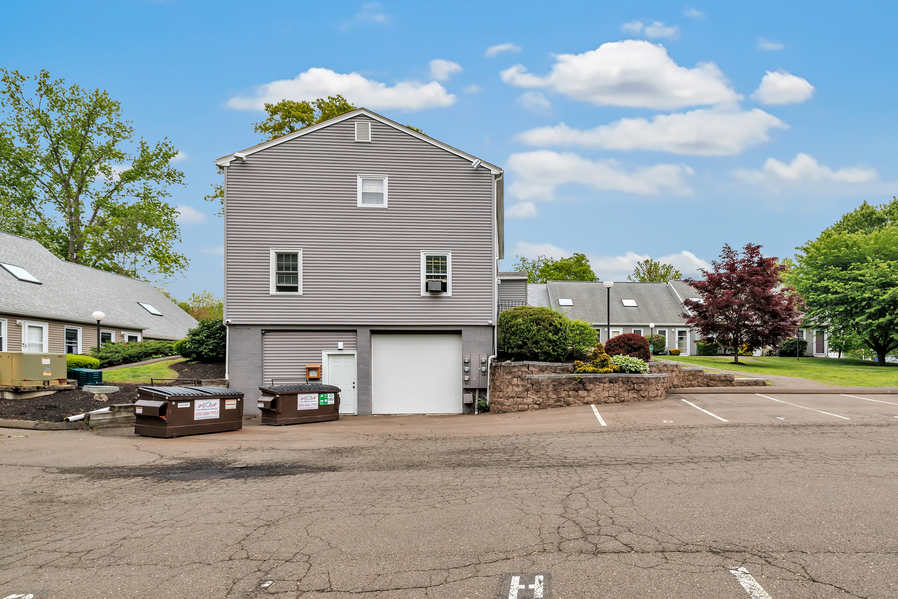 1 Grove Court #1, Branford, Connecticut image 4