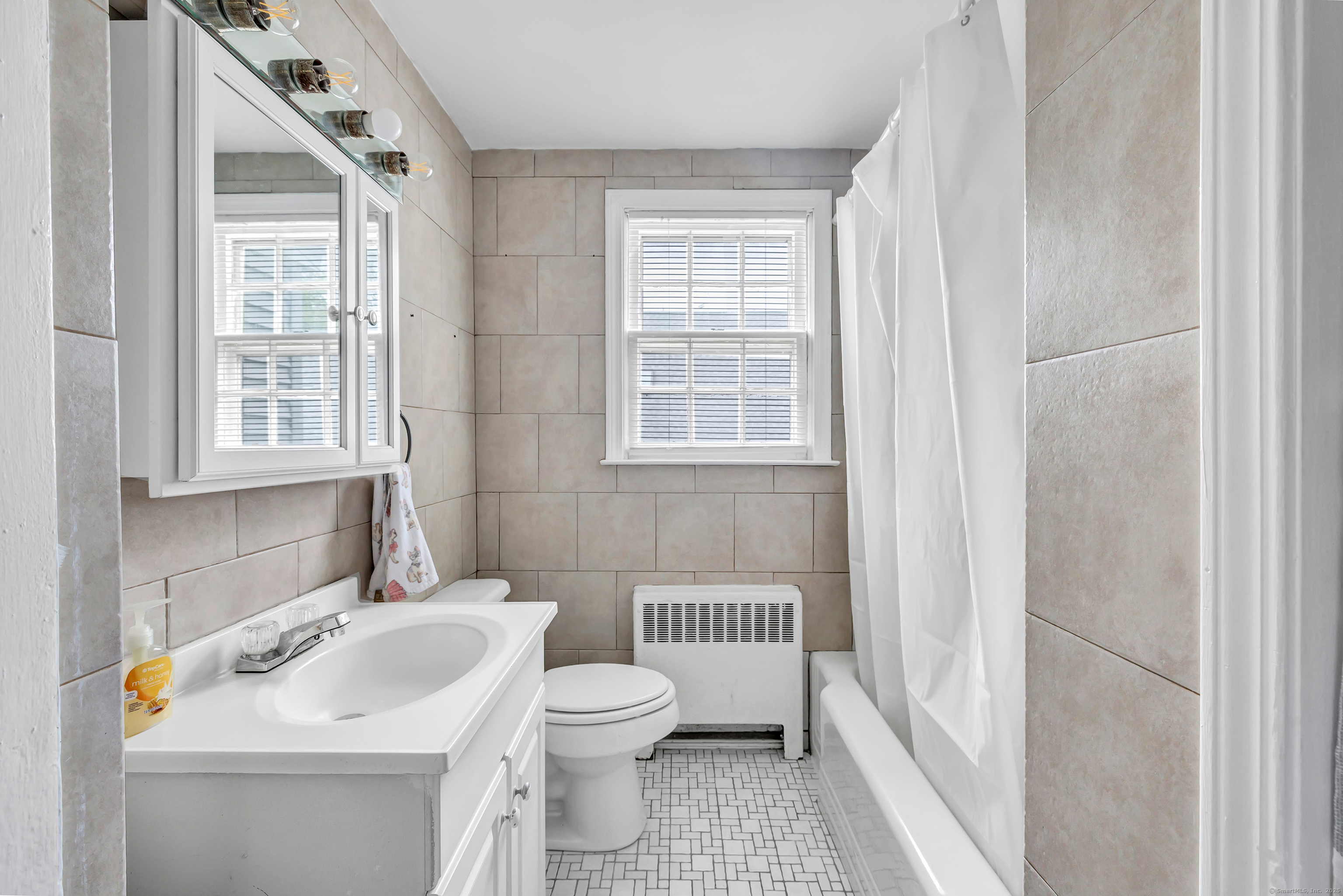 1 Grove Court #1, Branford, Connecticut image 27