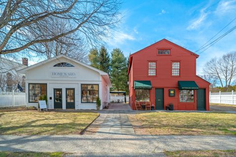 24-26 Lyme Street Old Lyme CT 06371