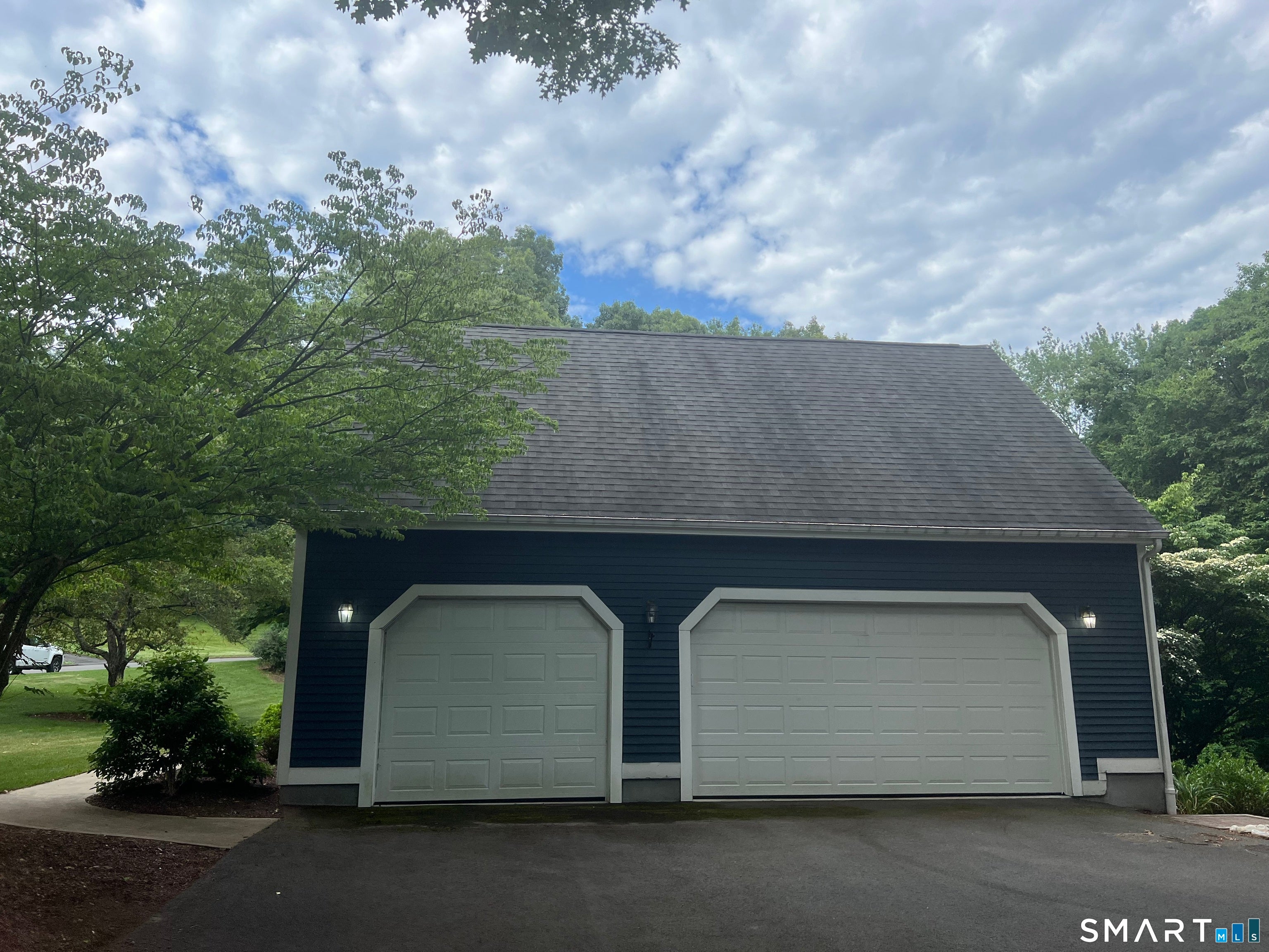 88 Lawlor Road