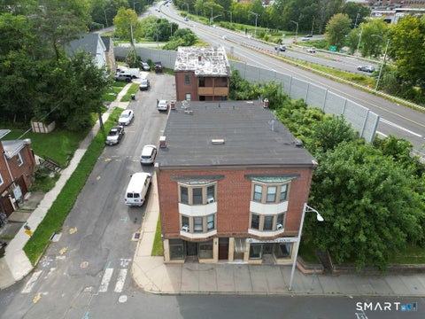 Multifamily For Sale - 61 E Main Street<br/> Middletown, CT 06457