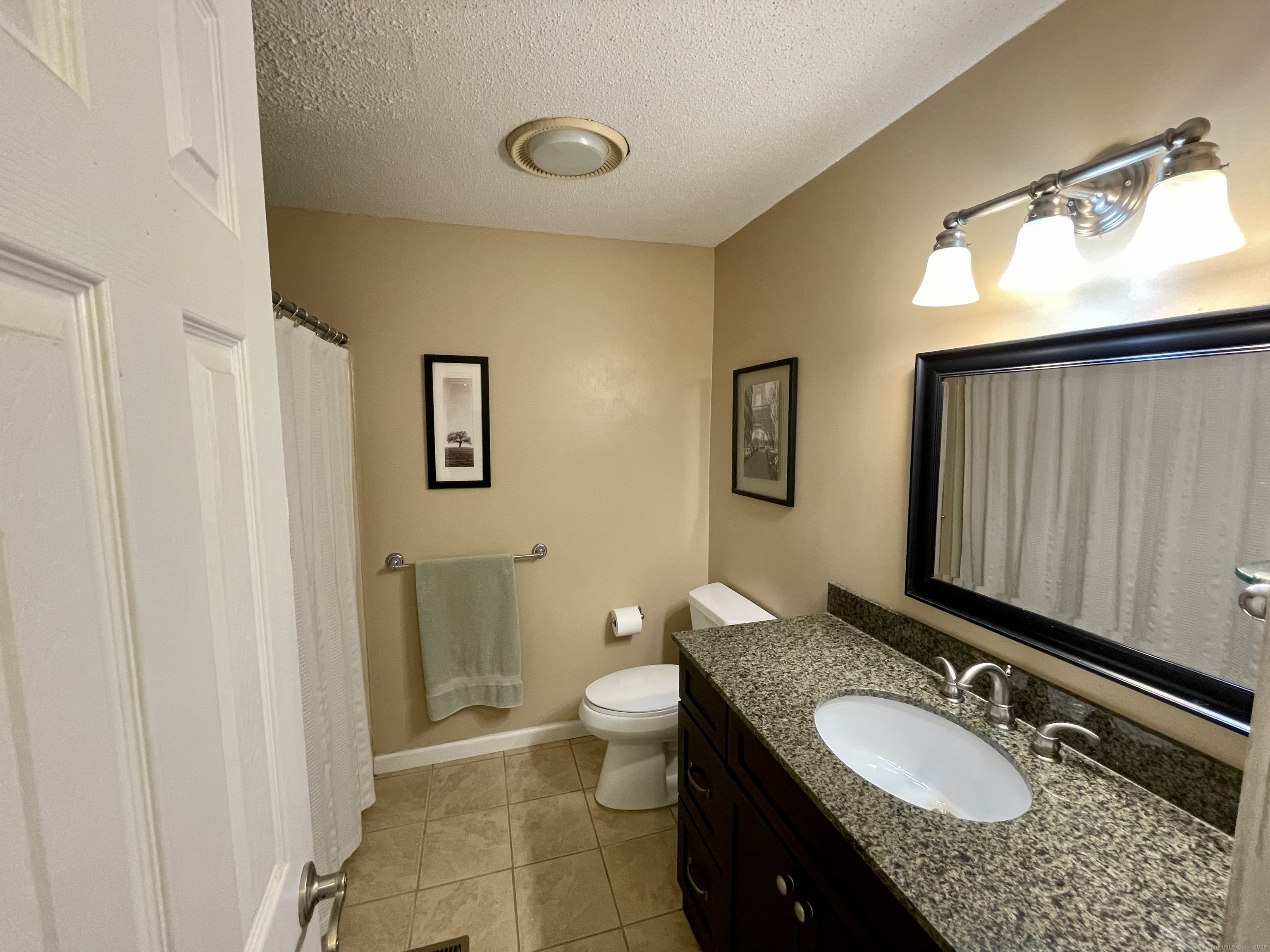 310 Brittany Farms Road #APT E, New Britain, Connecticut image 12
