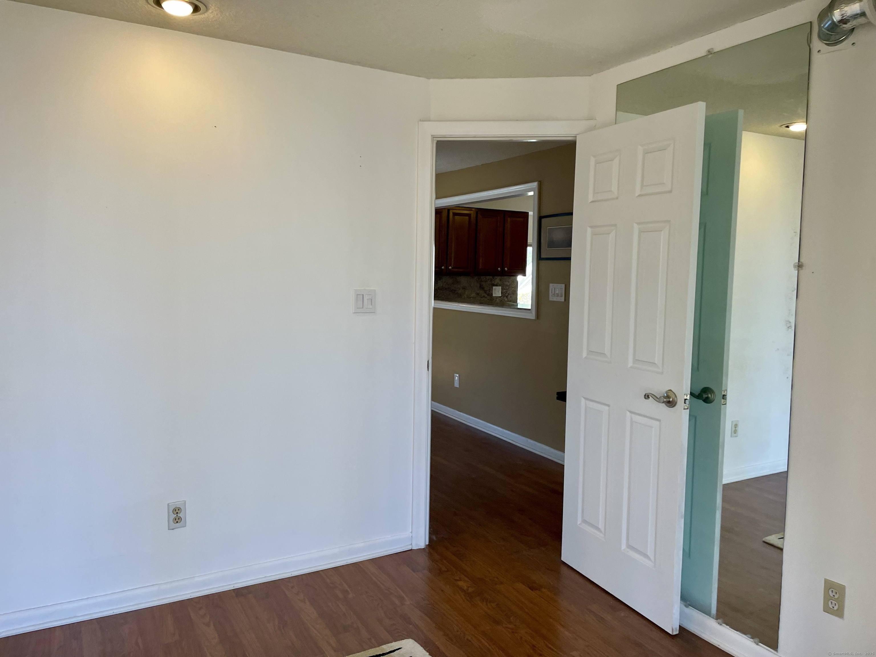 310 Brittany Farms Road #APT E, New Britain, Connecticut image 16