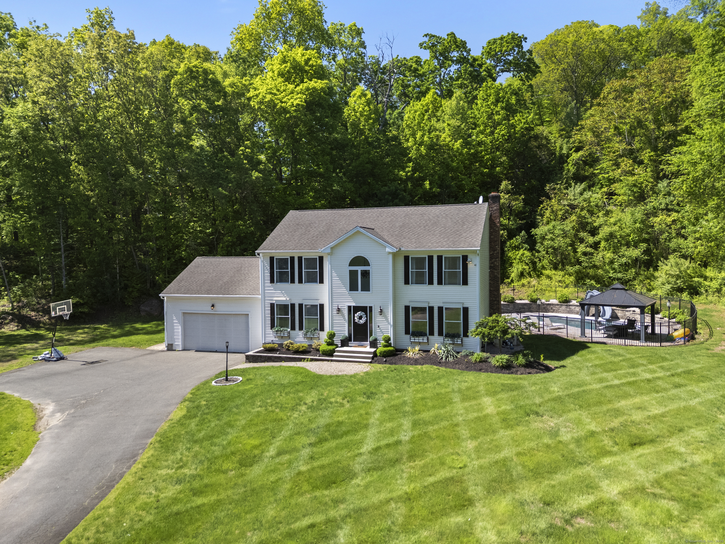 Property for Sale at Autumn Court, North Branford, Connecticut - Bedrooms: 4 
Bathrooms: 3 
Rooms: 9  - $750,000