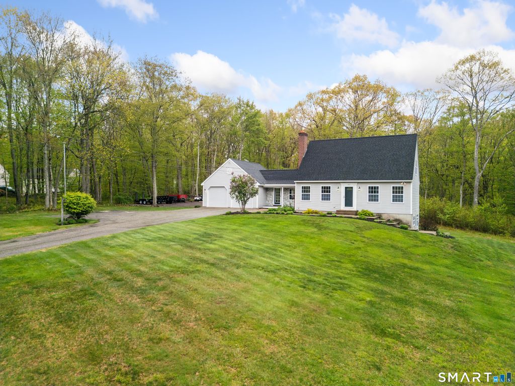 Photo of 362 Turnpike Road, Ashford, CT 06278 (MLS # 24174577)