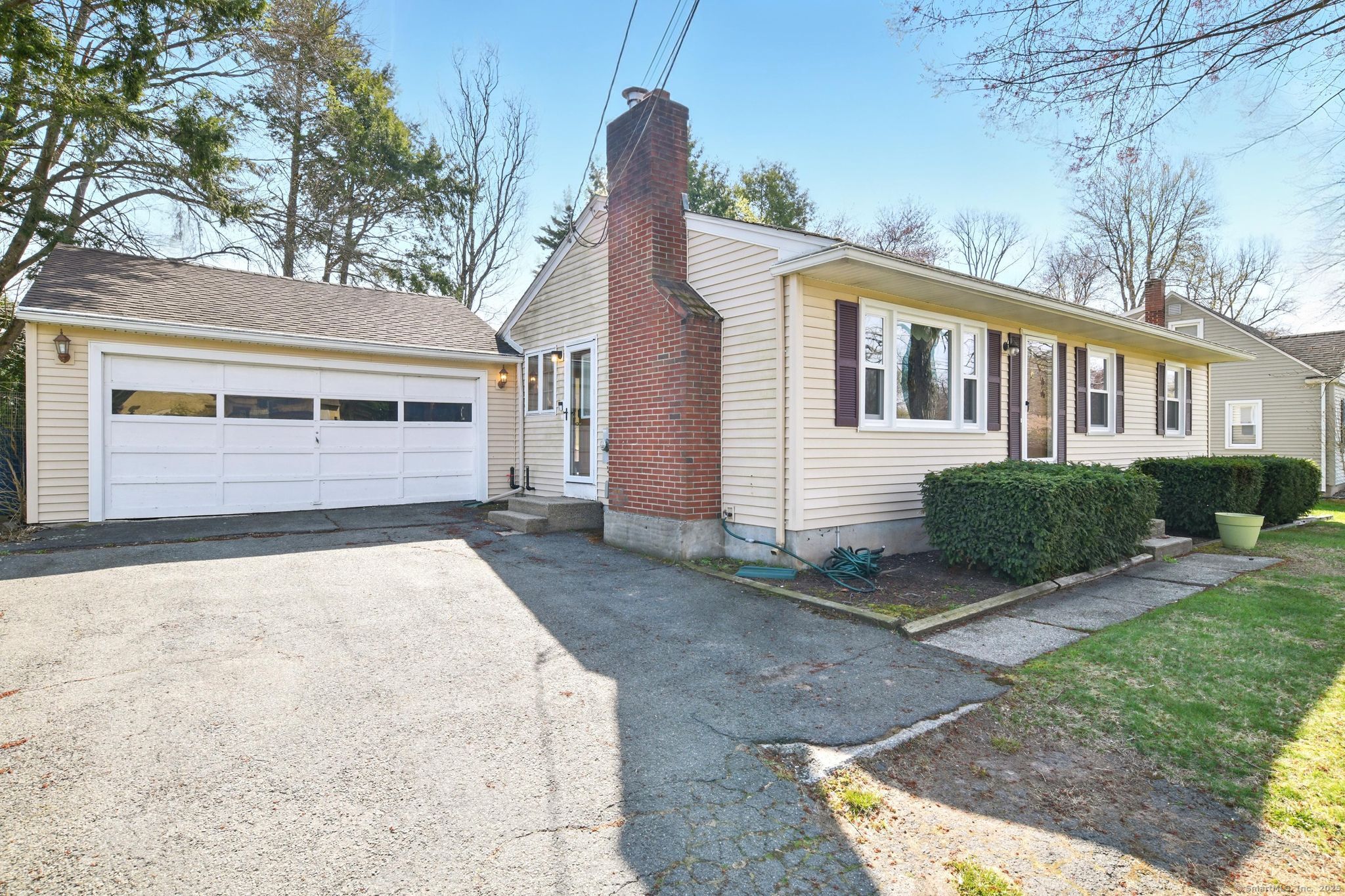 94 Maple Ridge Drive, Somers, Connecticut image 4
