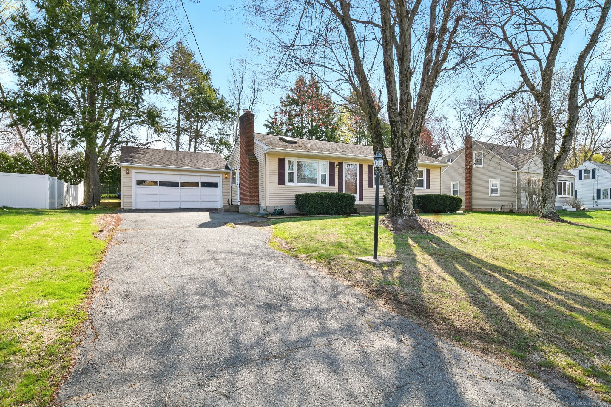 94 Maple Ridge Drive, Somers, Connecticut image 2