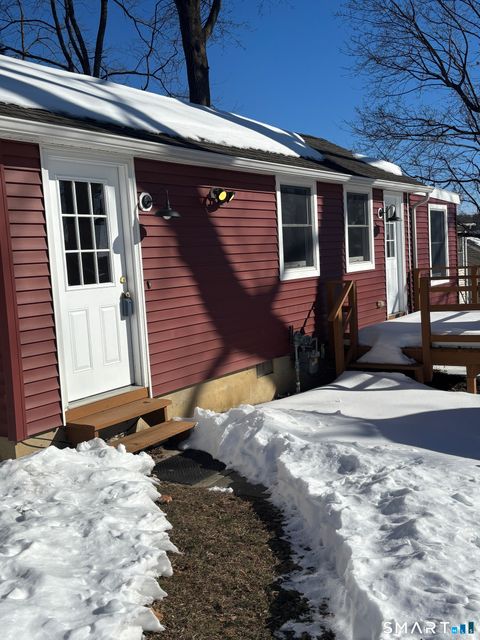 Photo of 98 Ridgewood Avenue #Cottage, Stamford, CT 06907 (MLS # 24152418)