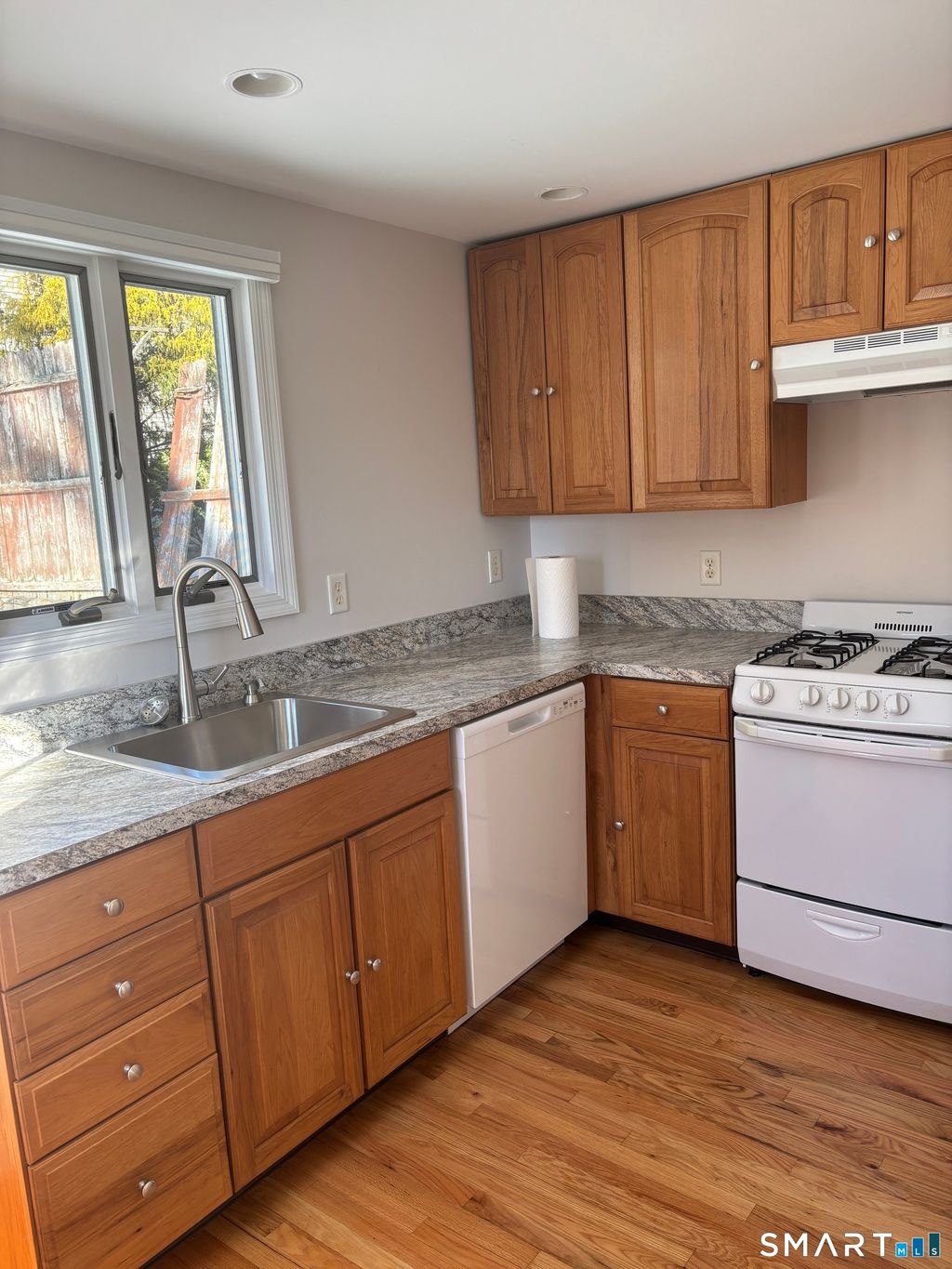 Photo of 98 Ridgewood Avenue #Cottage, Stamford, CT 06907 (MLS # 24152418)