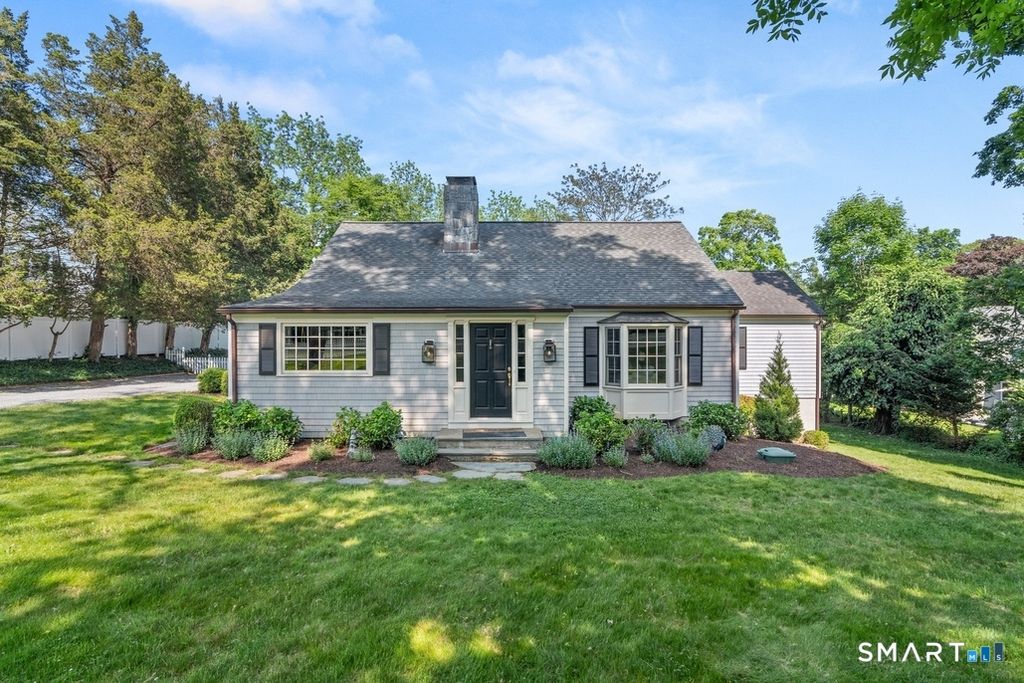 Photo of 28 East Lane, Darien, CT 06820 (MLS # 24176255)