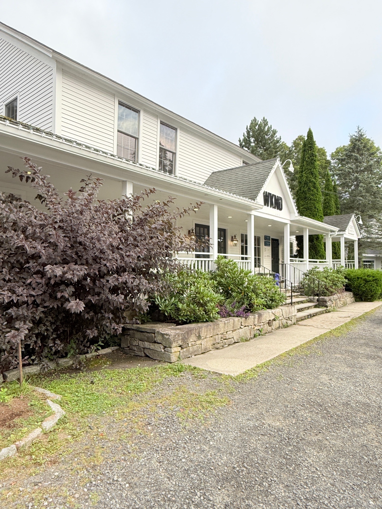 6 Cornwall Road