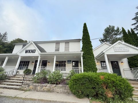 6 Cornwall Road Warren CT 06754