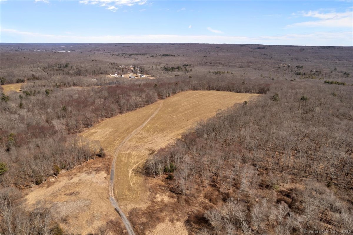 672 Roode Road