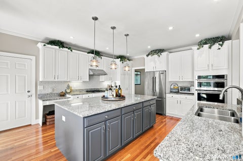 Tiny photo for 29 Cambridge Court, Middlebury, CT 06762 (MLS # 24200862)