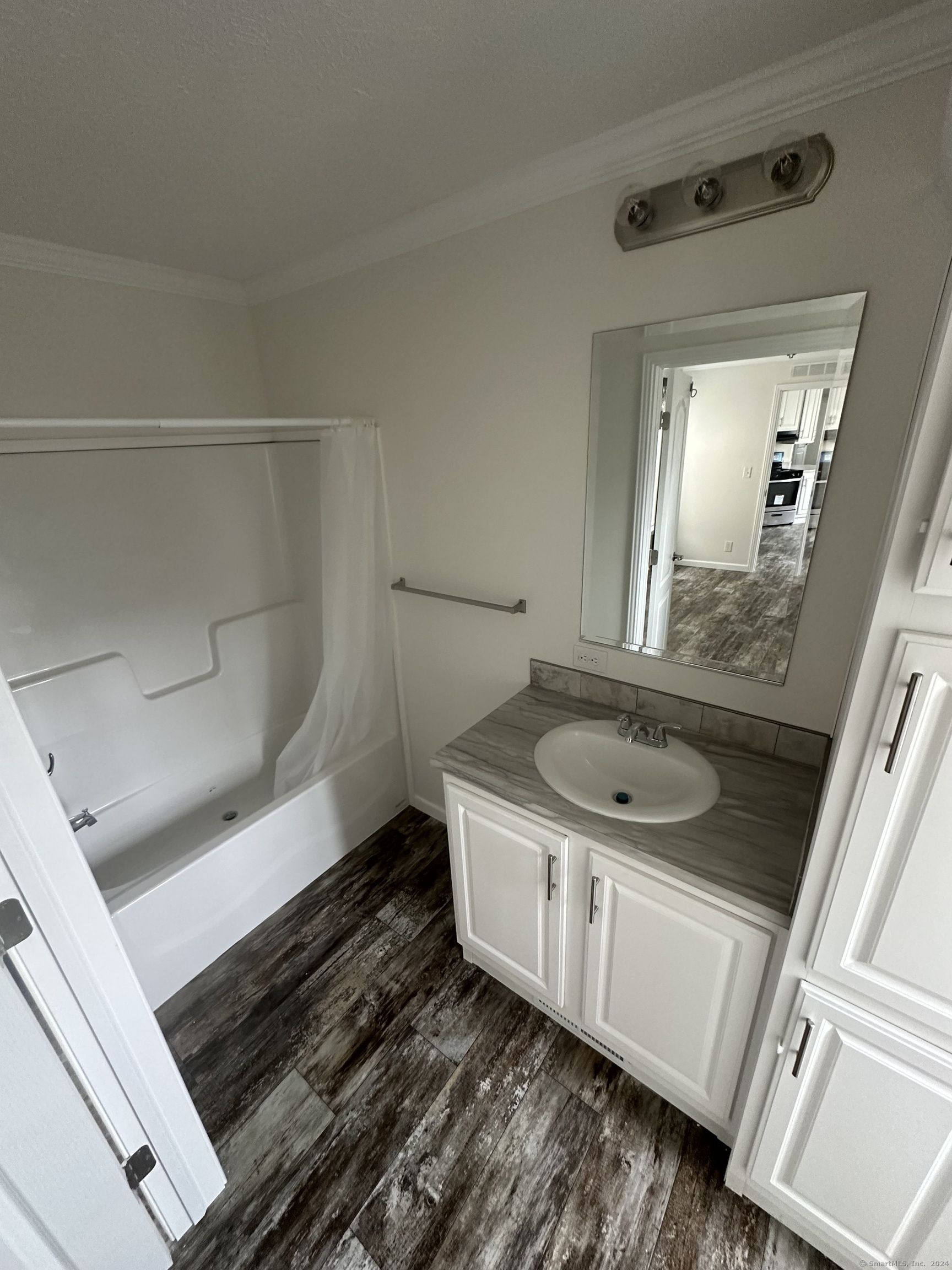 435 High Street #22, Groton, Connecticut image 8