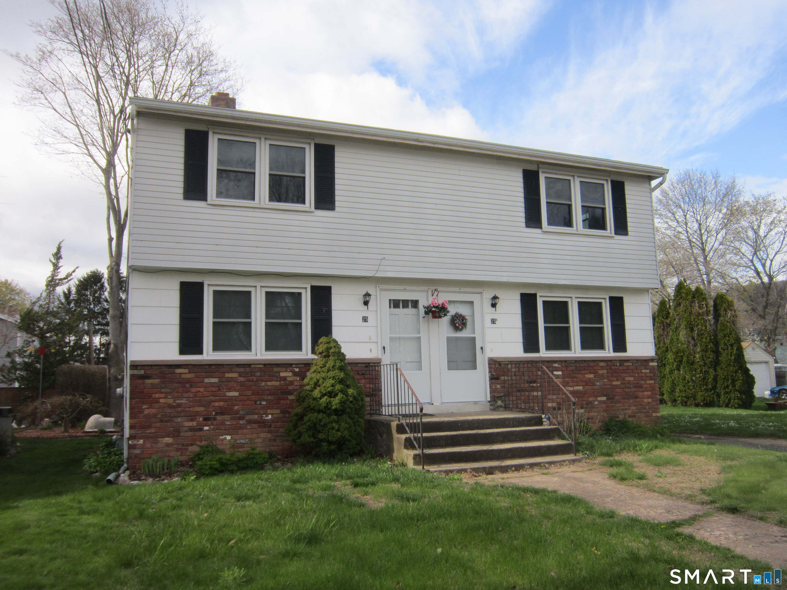 25 Mettler Street 1st