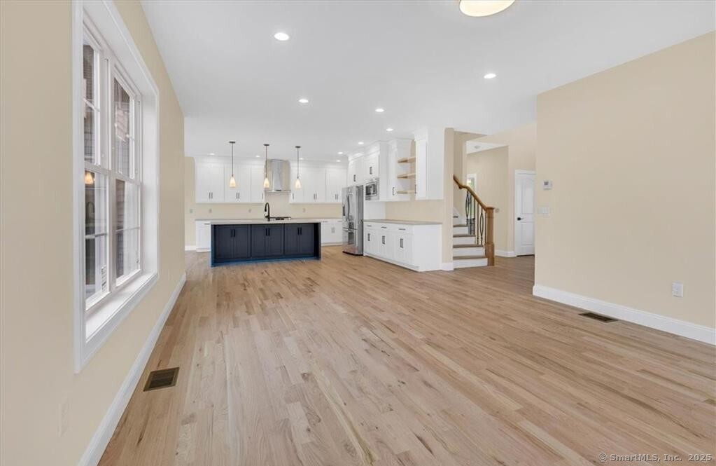 47 Brookview Drive, Glastonbury, Connecticut image 10