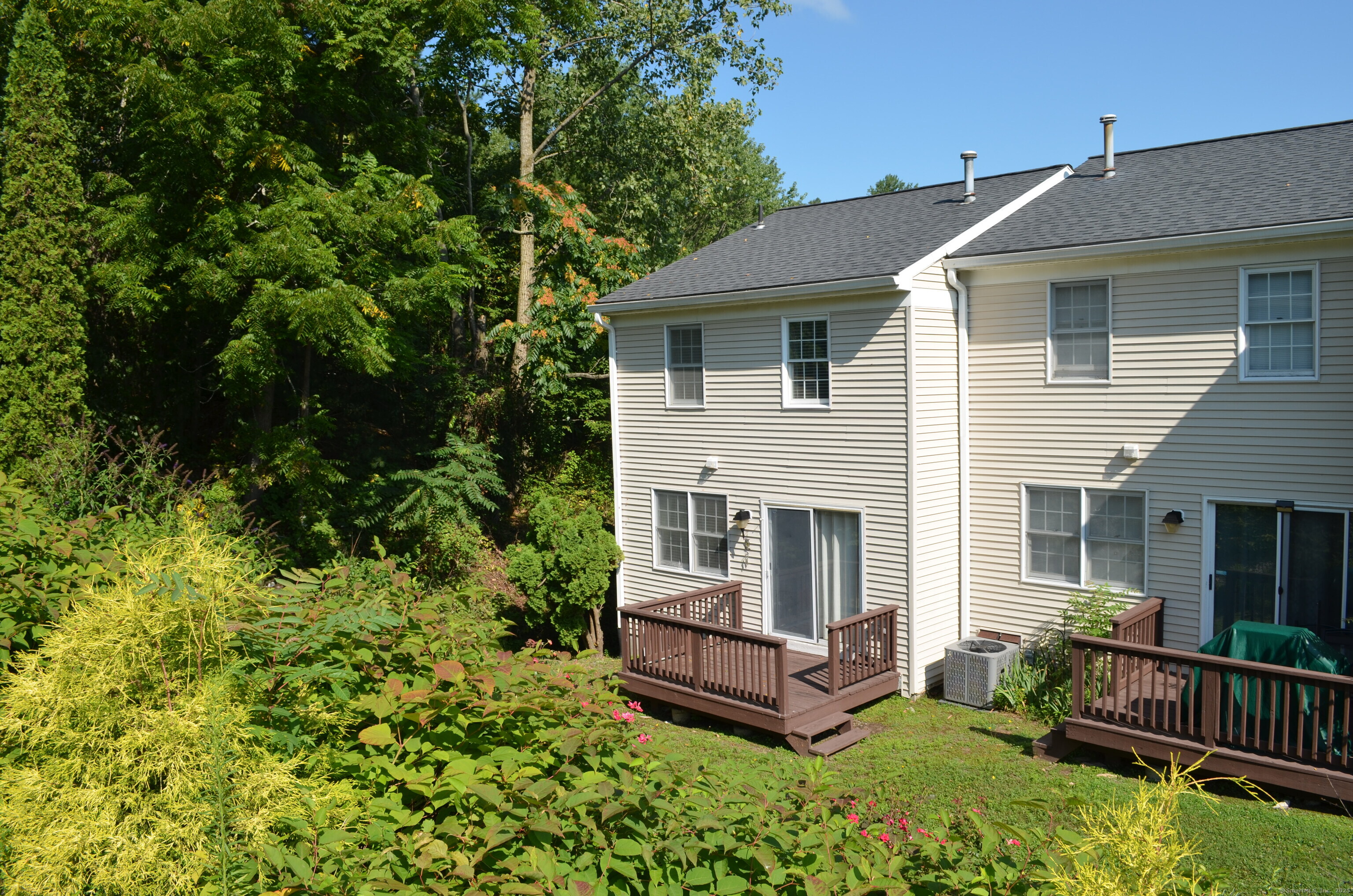 88 Summit Commons 88