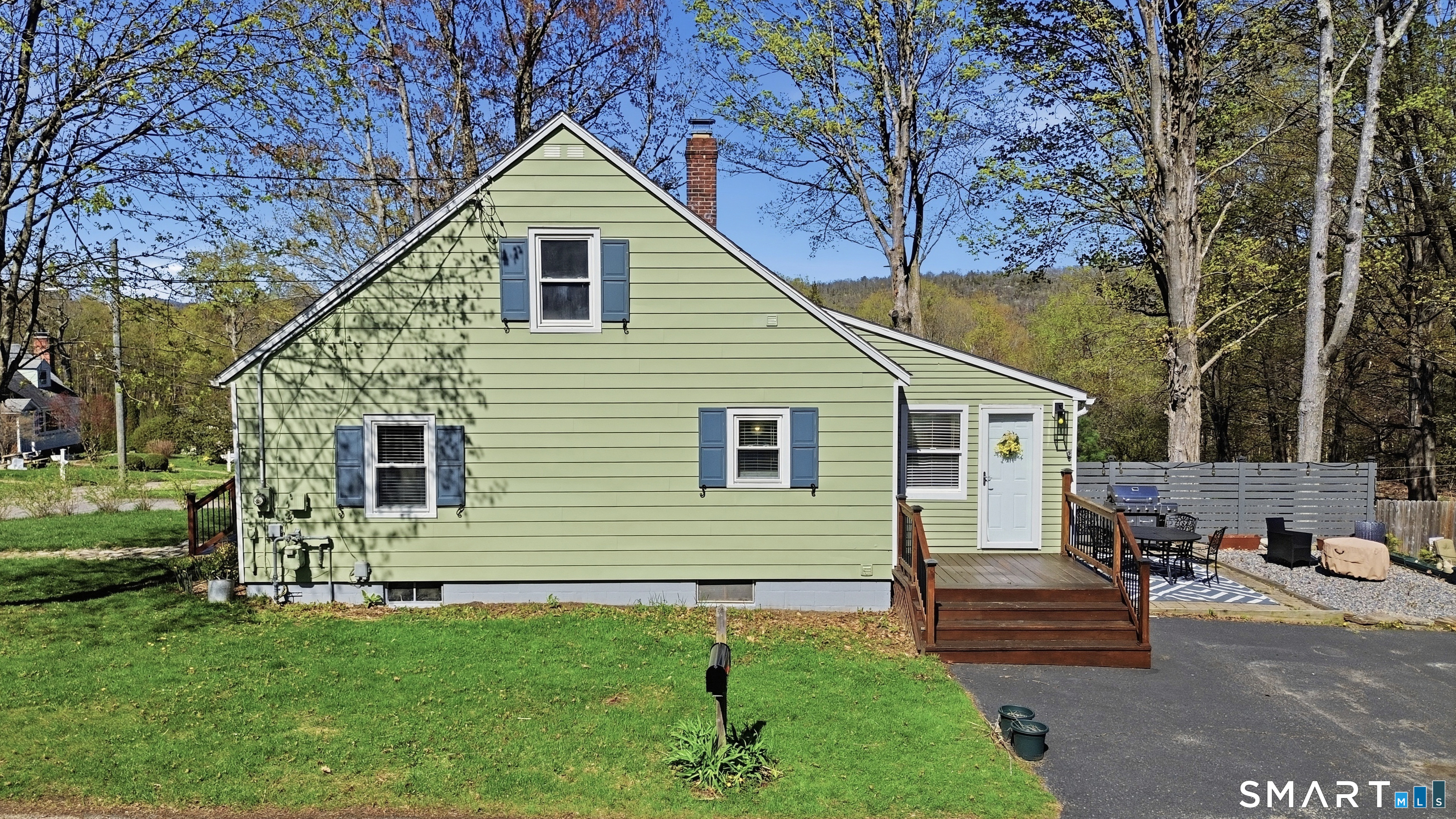 149 East Mountain Avenue