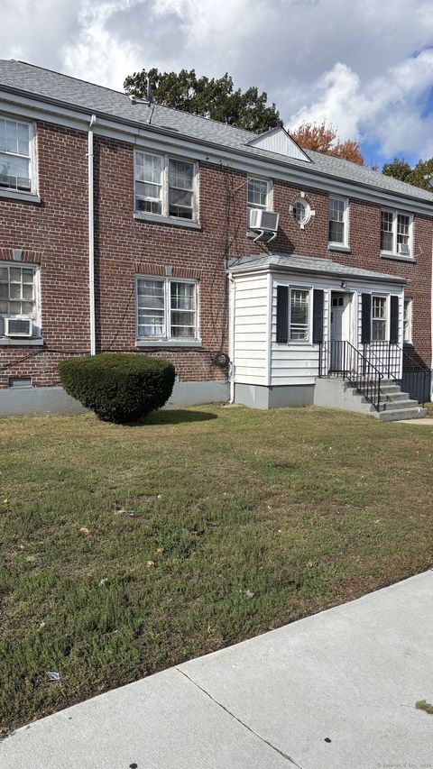 Photo of 957 William Street #APT A, Bridgeport, CT 06608 (MLS # 24135559)