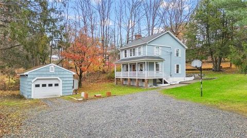 8 Hudson Drive New Fairfield CT 06812