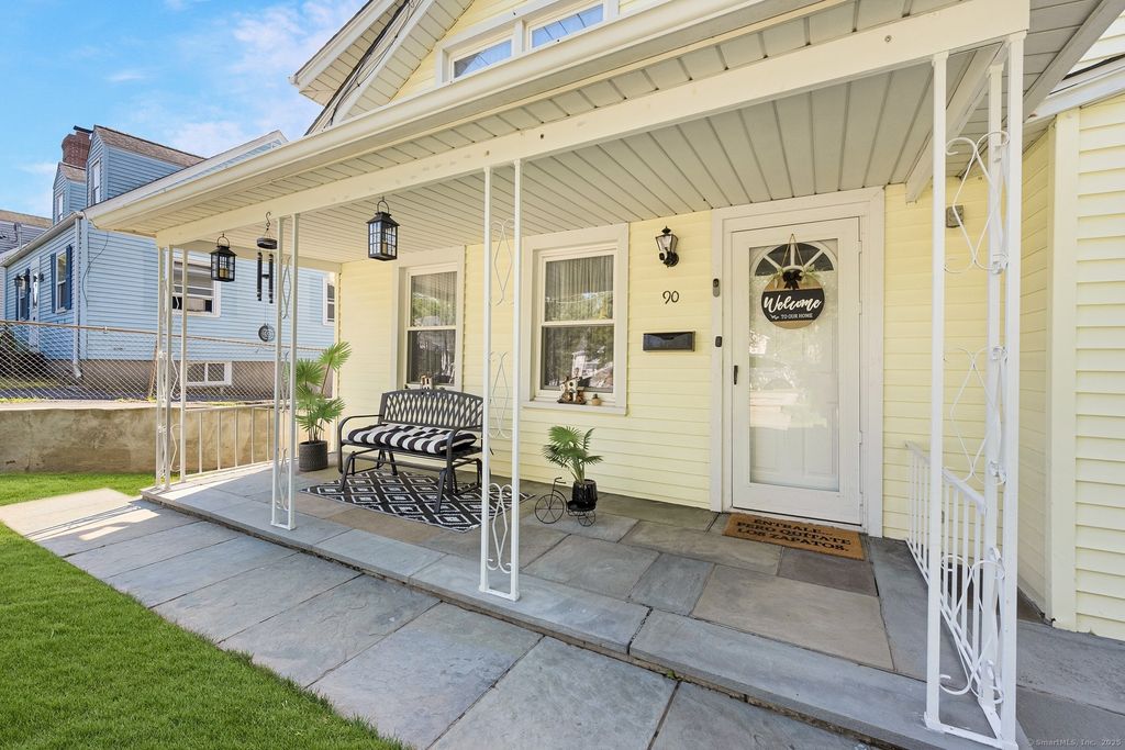 Photo of 90 Courtland Hill Street, Stamford, CT 06906 (MLS # 24120369)