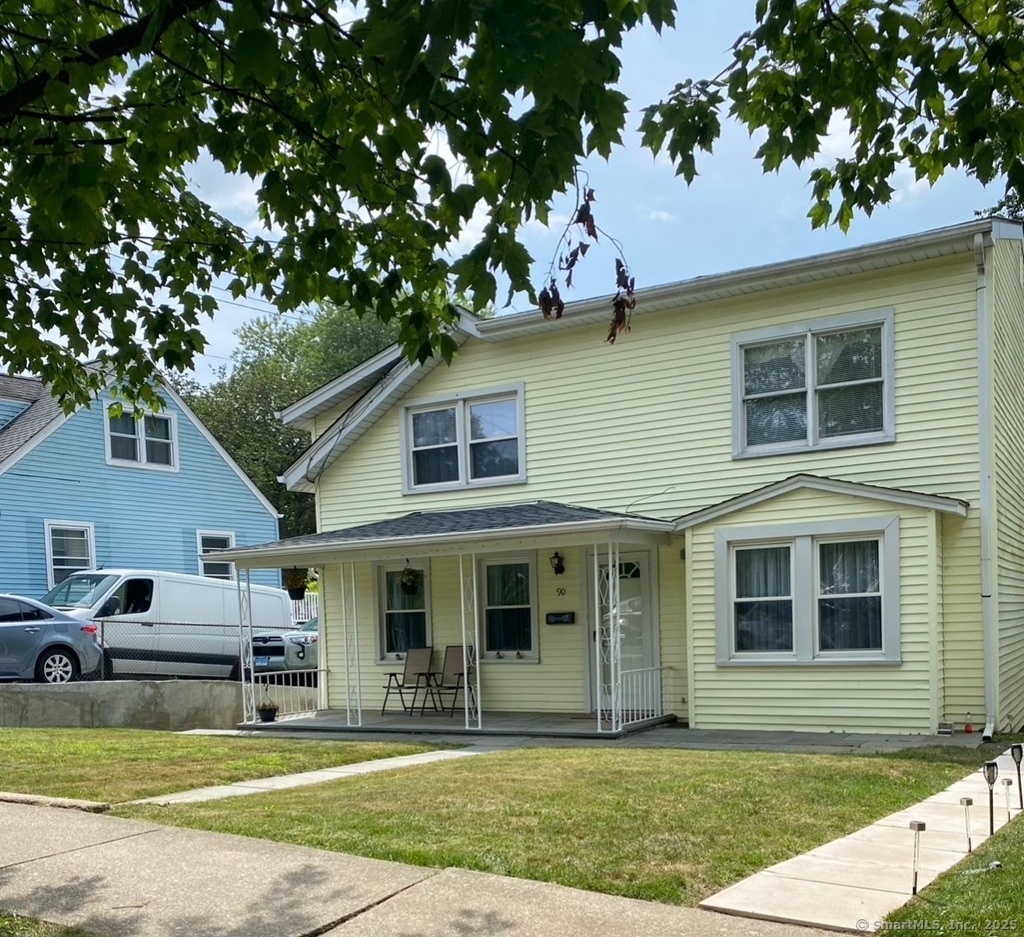 90 Courtland Hill Street