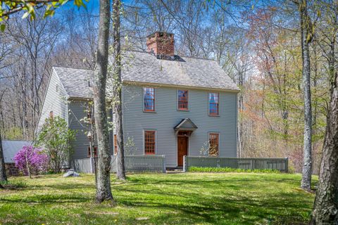 18 Carter Road Warren CT 06754